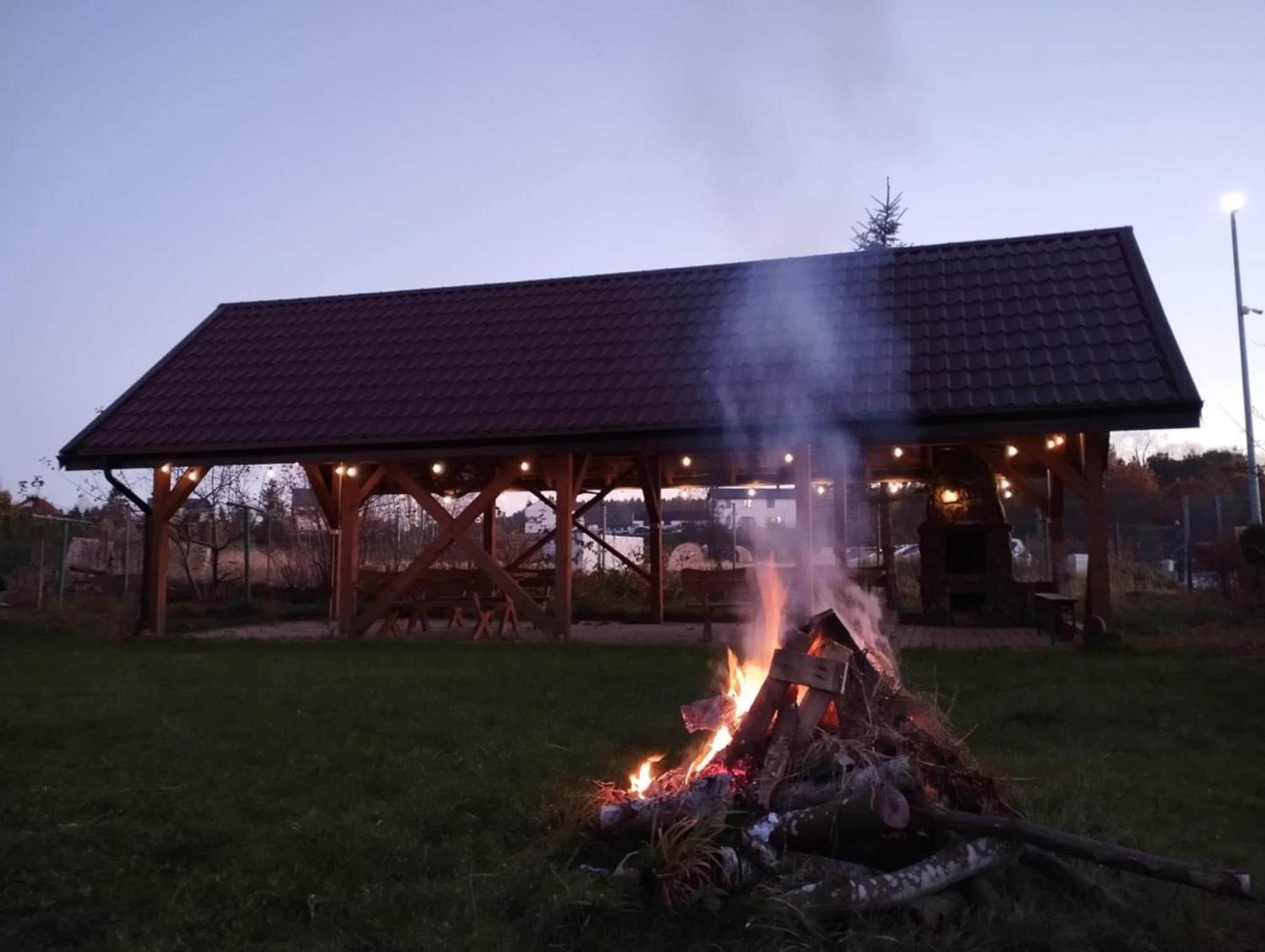 Checz Goscinna- Pokoje,Sauna,Jacuzzi, Sala Konferencyjna Grzybno Kültér fotó